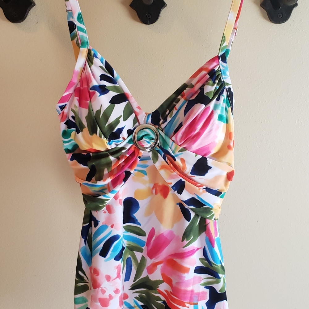 🎆 Lower Price! TANKINI St John's Bay Swim Top